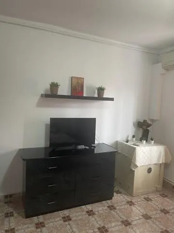 Apartament 3 Camere, Str Lacul Plopului,13 Septe Bucarest Romania